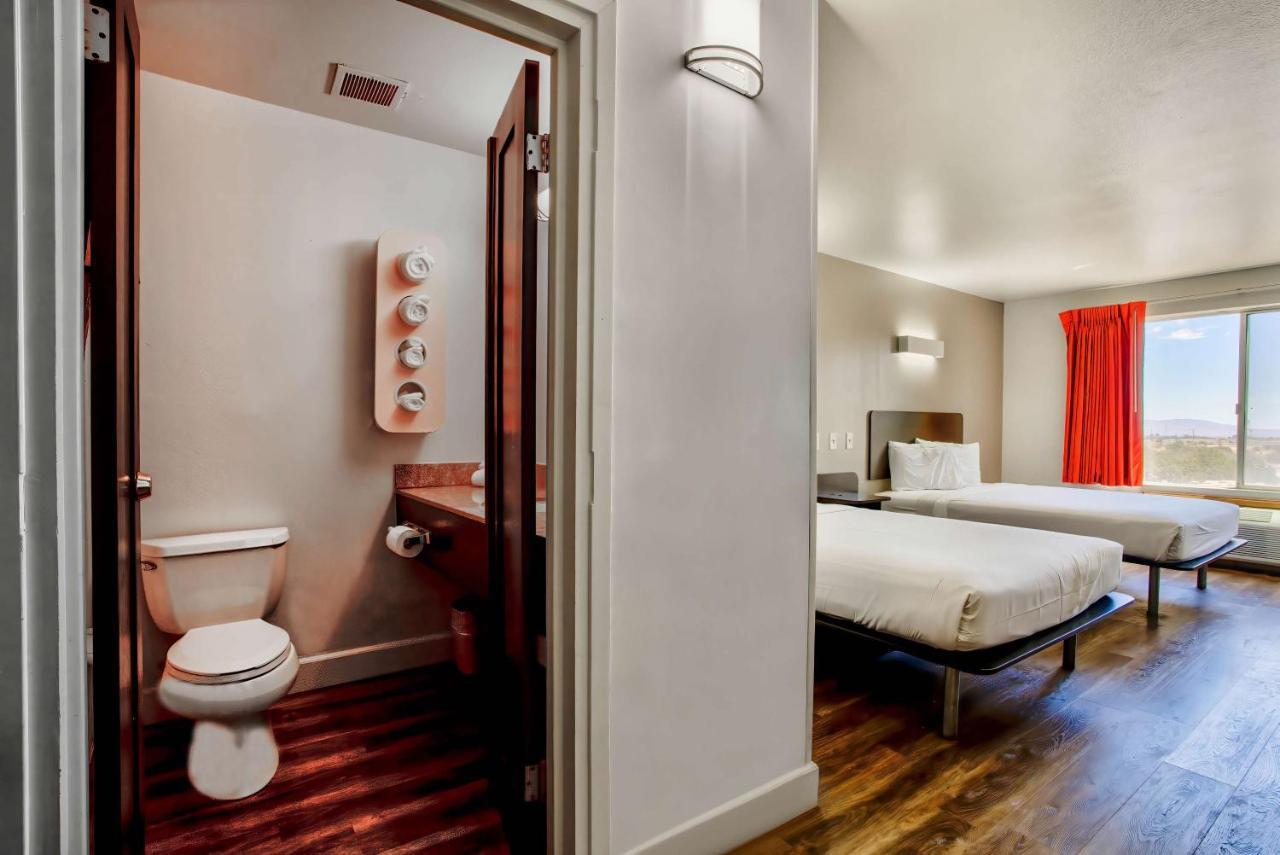 Motel 6-Hesperia, Ca - West Main Street I-15 エクステリア 写真