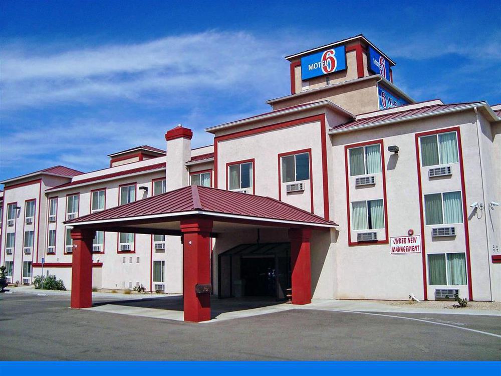 Motel 6-Hesperia, Ca - West Main Street I-15 エクステリア 写真